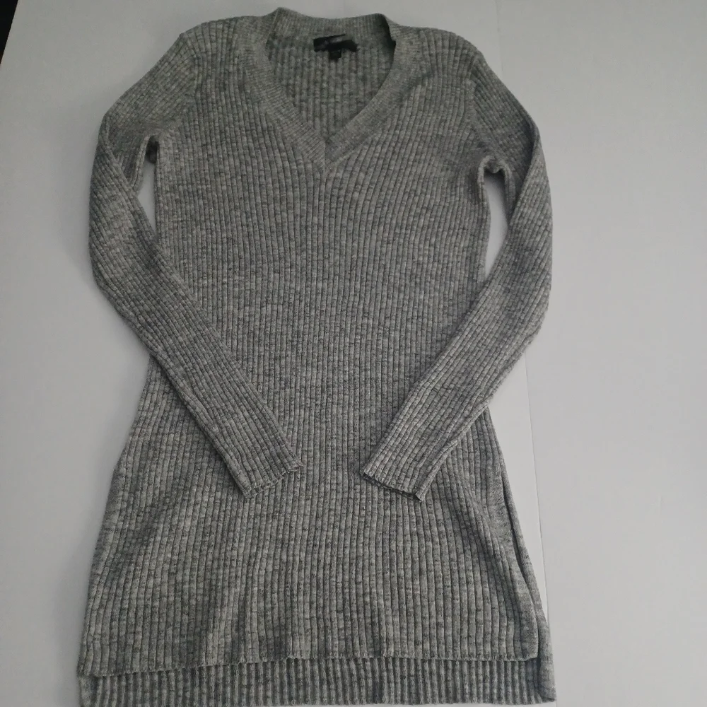 Mossimo Gray V Neck Long Tunic Sweater Sz XXL